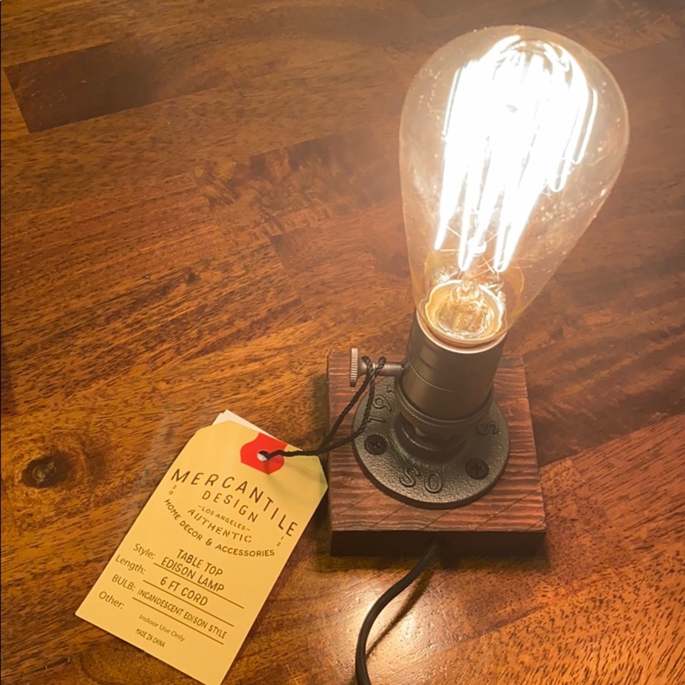 Merchantile Design Incandescent Edison Style Lamp